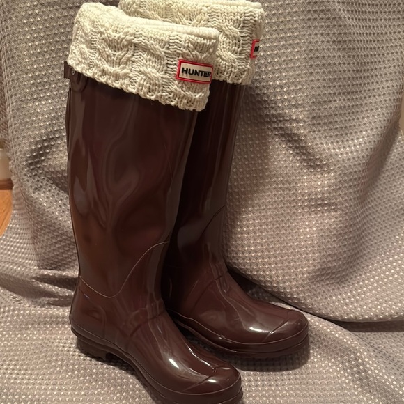 Hunter Women’s Original Tall Gloss Rain Boots - Chocolate - Picture 9 of 11